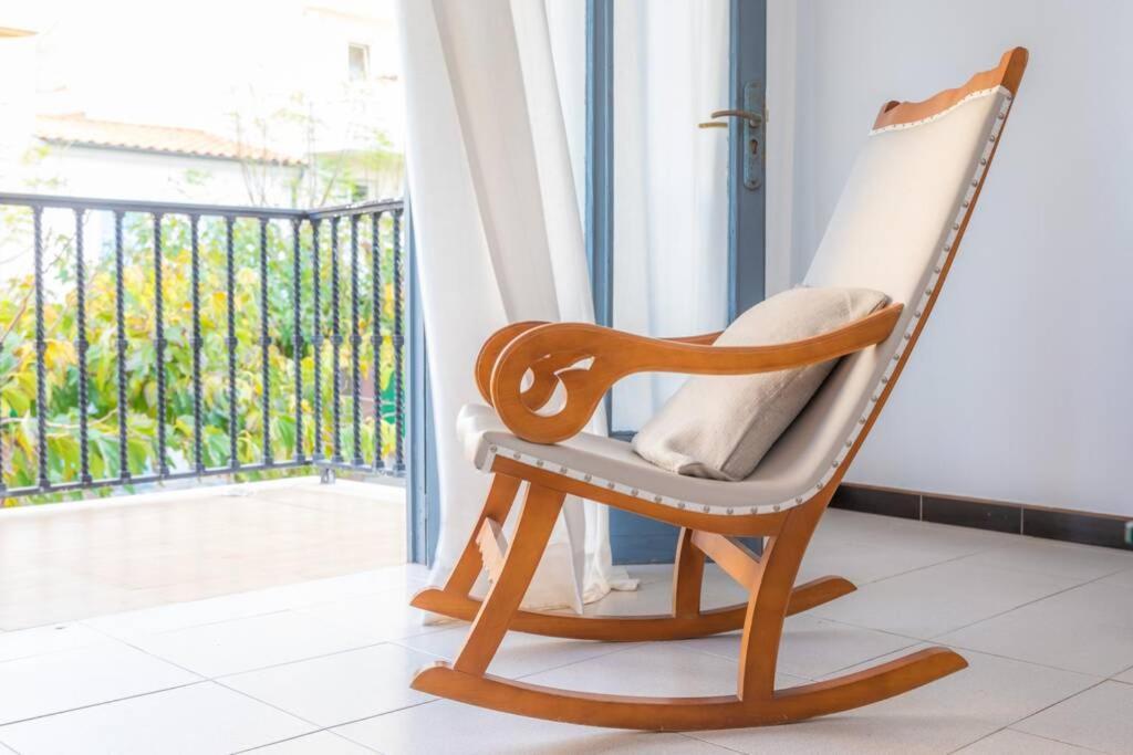 Beach House S'Illot Luaran gambar
